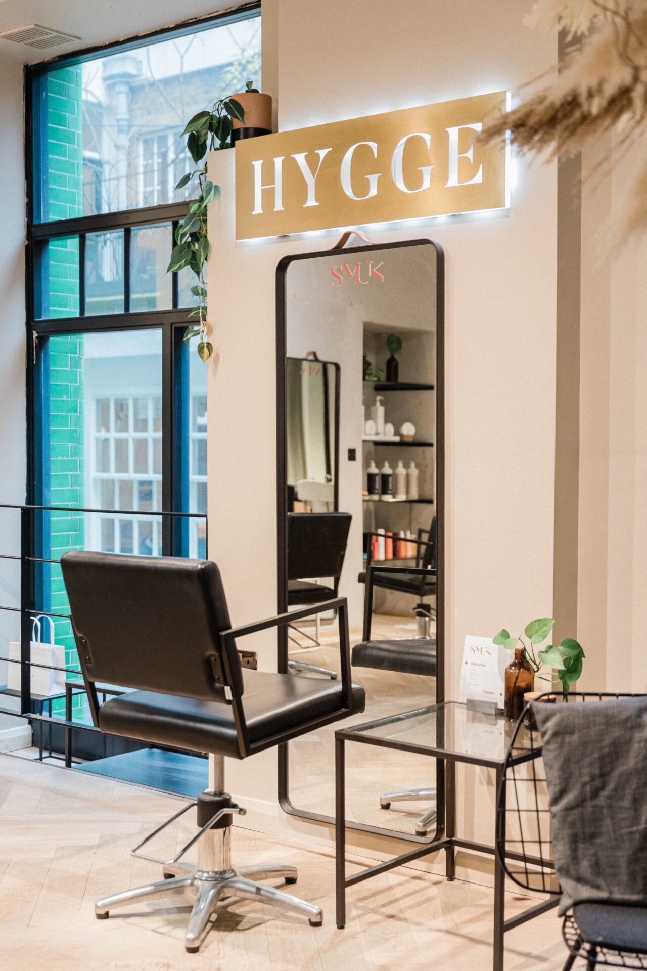 salon careers at SMUK London in Belgravia salon careers at SMUK London in Belgravia